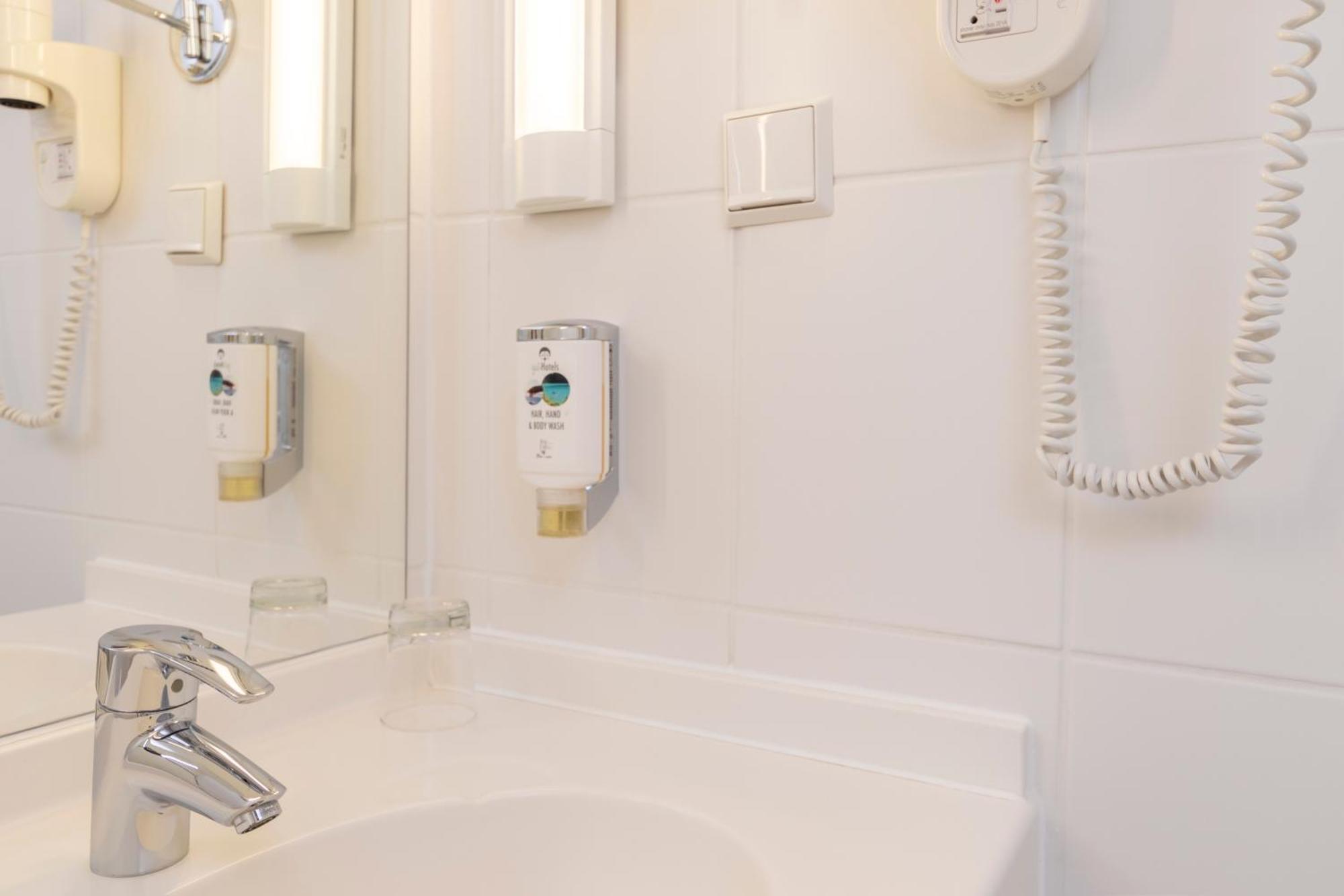 Baltic Hotel Luebeck Ruang foto