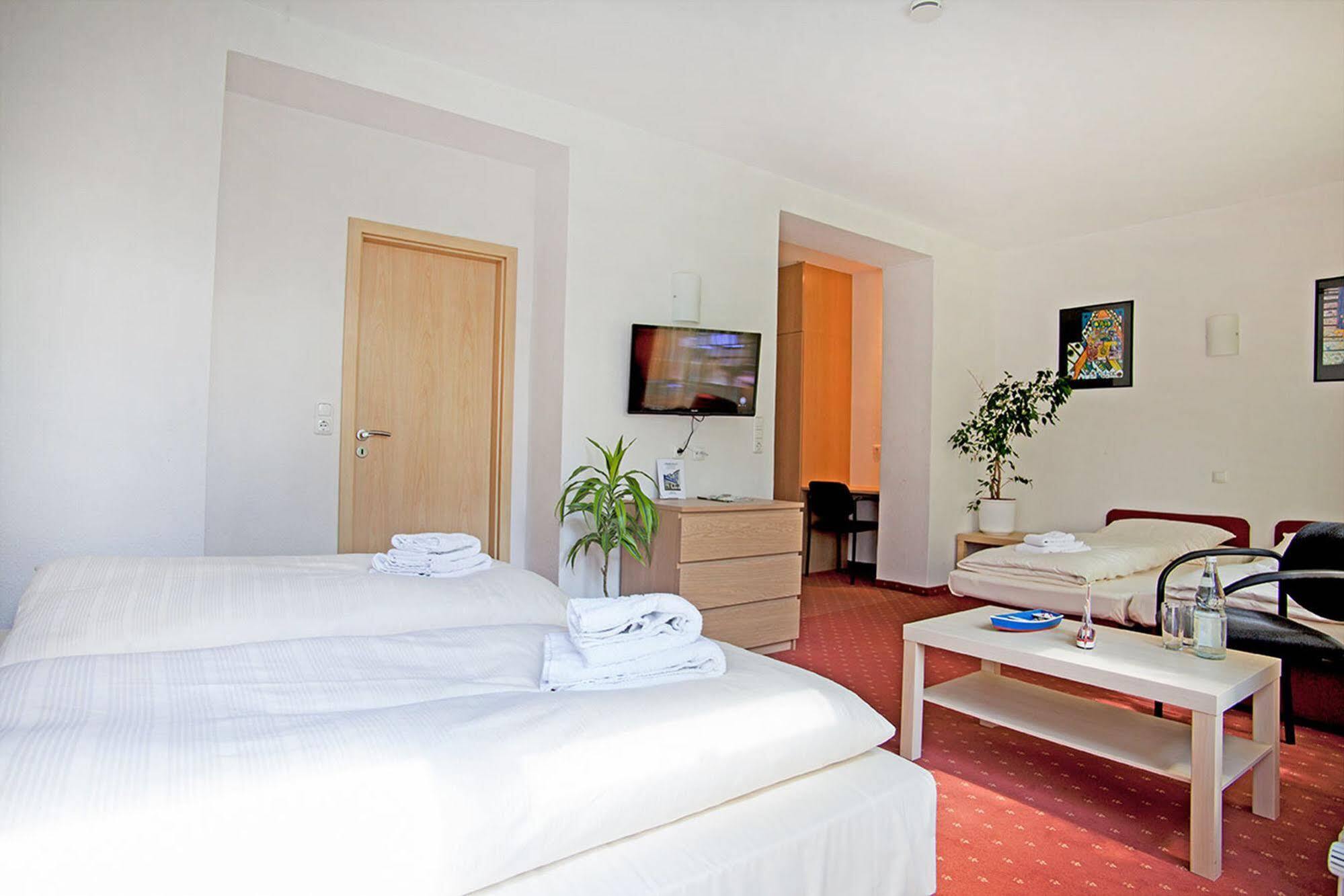 Baltic Hotel Luebeck Bagian luar foto